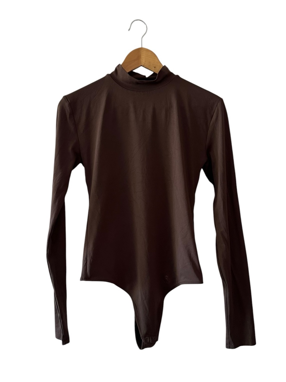 Aritzia Babaton Contour Mock Neck Bodysuit Long Sleeve Brown Size L Sculpting